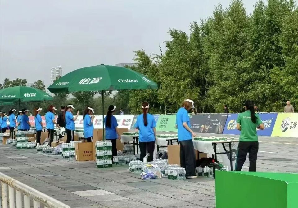 南来了, Hzzpf, tLeQp 南来了, Hzzpf, tLeQp